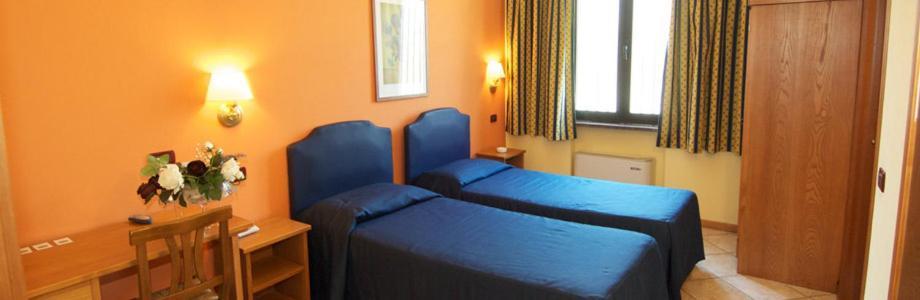 Hotel Il Granaio Porto Mantovano Bagian luar foto